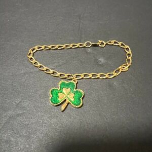 Vintage Avon Gold Tone Bracelet Clover Charm Green Enamel Chain shamrock